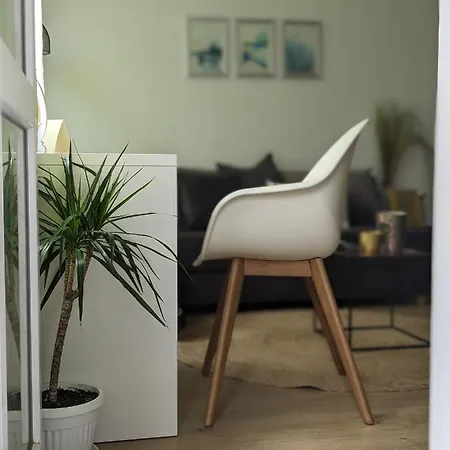 Zara 4 Guests Pet Friendly Apartament